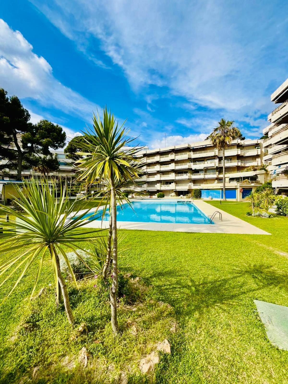 For A Playamero Apartment Salou